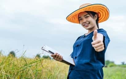 联系爱游戏 - 爱游戏